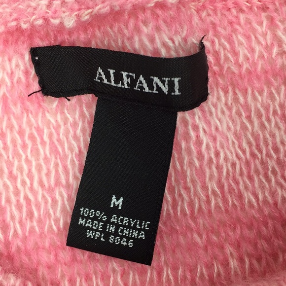 Pink diamond shaped sweater women's size medium - Picture 4 of 8